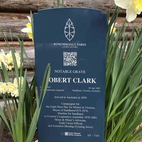 Dearly-Historical-Plaque-QR-Code
